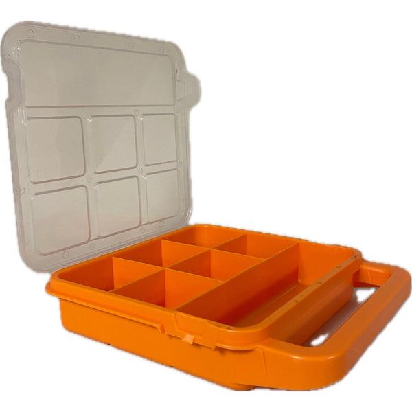 حافظة أدوات بلاستيك باليد على شكل شنطة (9 بوصة) – مقاس 244×212×45 مم – ماركة مانو، صناعة تركي