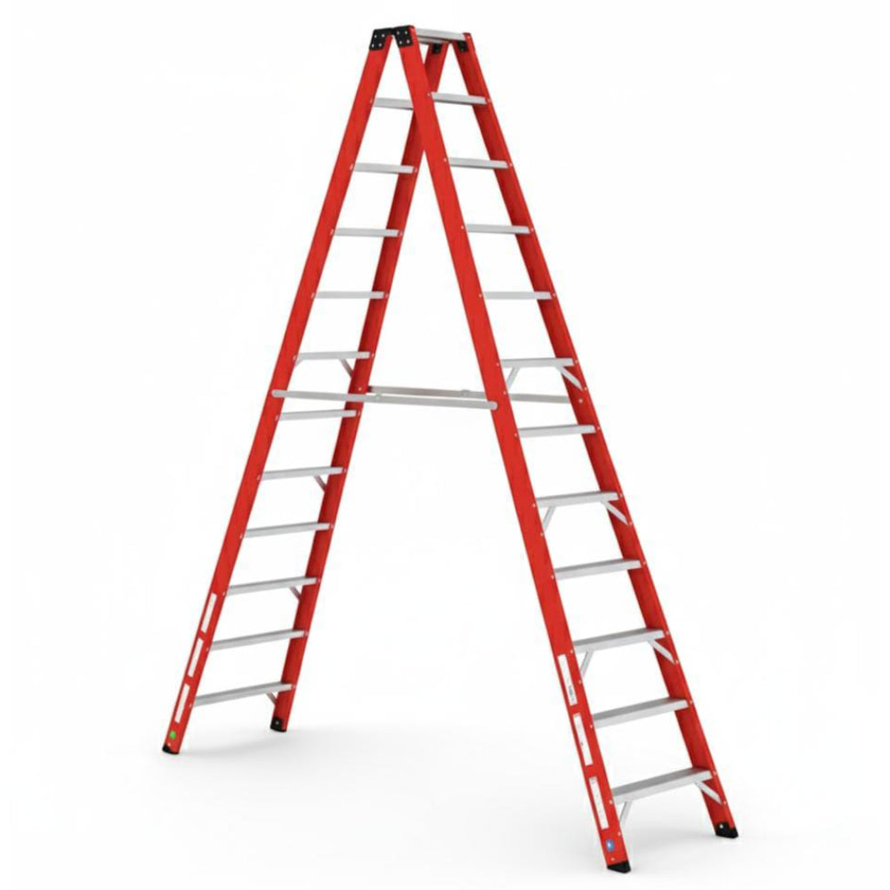 سلم مجوز فيبر جلاس 2×12 درجات عريضة ارتفاع 3.26 متر مقفول وارتفاع بالعامل 4.2 متر وزن السلم 24.8 كجم  صناعة مصري بتعاون تركي